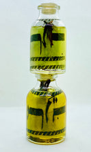 Load image into Gallery viewer, THE GLORIOUS ABRACADABRA